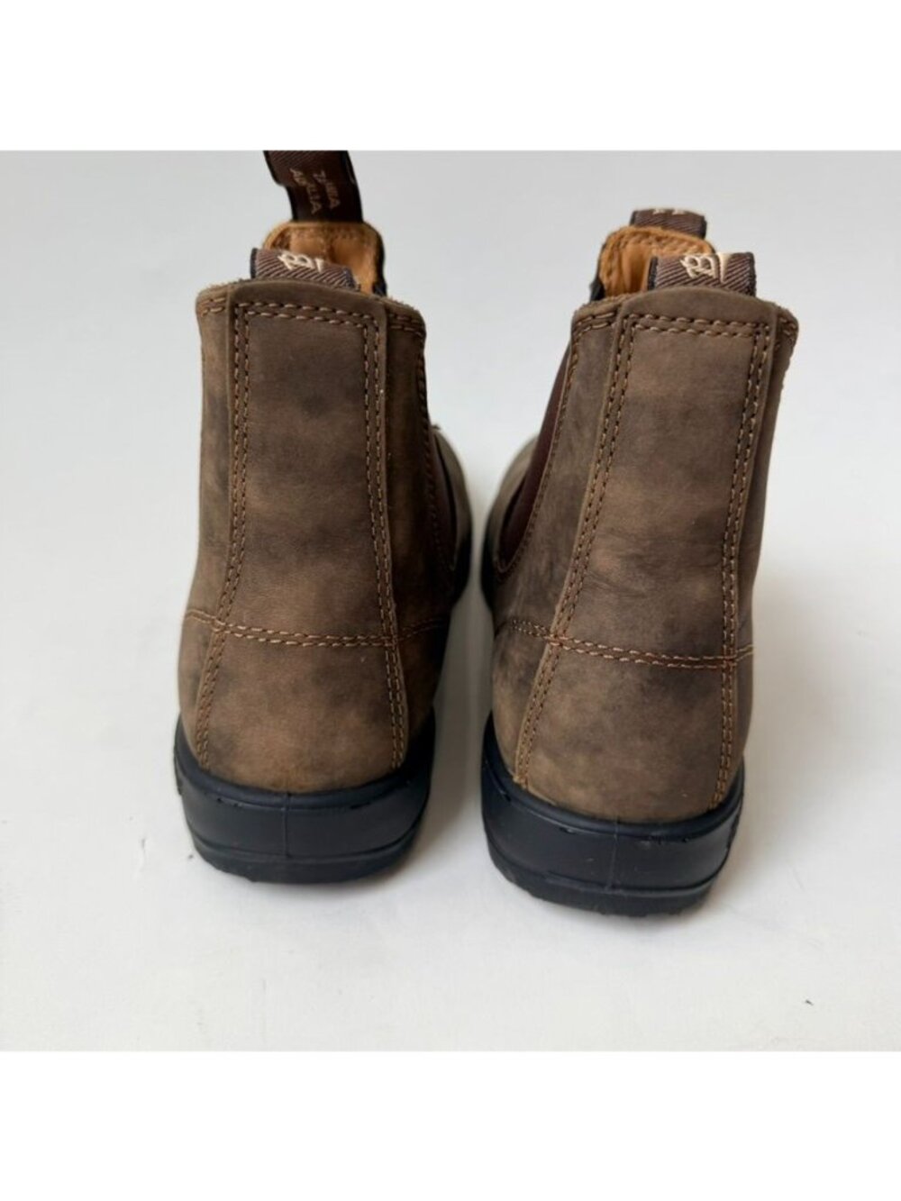 Blundstone #585 Classic Chelsea Boots Women Size 9 Rustic Brown Leather - Picture 3 of 12